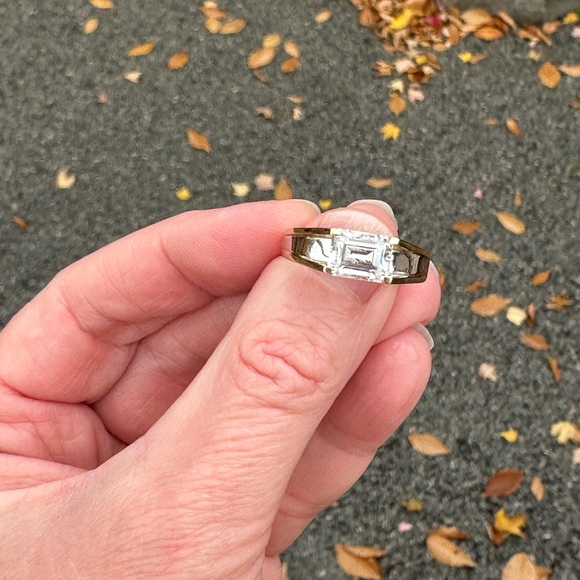 Diamonique Wedding Ring - Picture 1 of 7